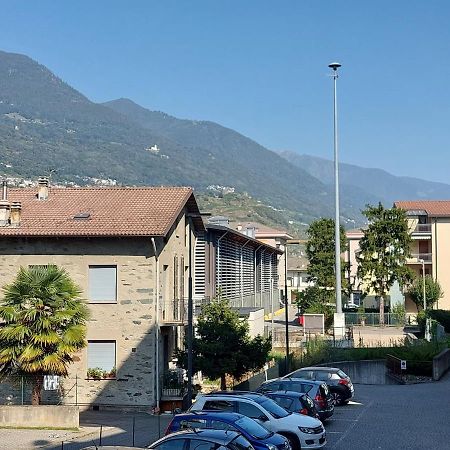 Apartamento Bilocale Luminoso, Ottima Posizione Sondrio Exterior foto