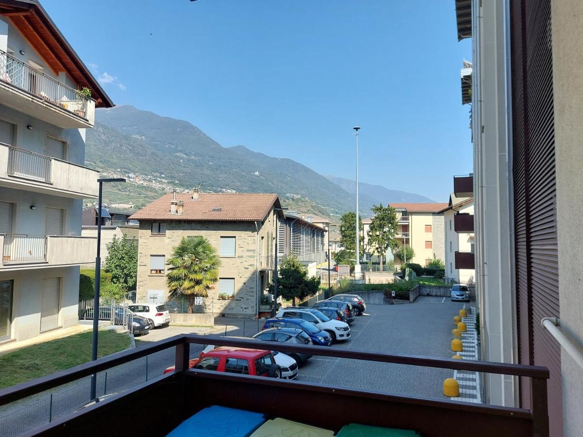 Apartamento Bilocale Luminoso, Ottima Posizione Sondrio Exterior foto