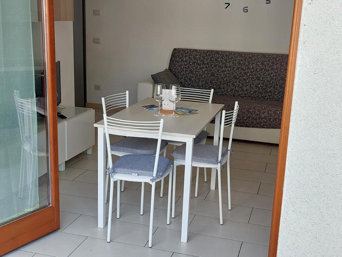 Apartamento Bilocale Luminoso, Ottima Posizione Sondrio Exterior foto